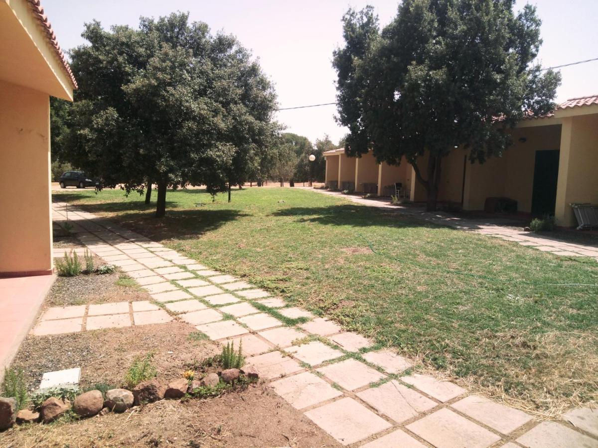 Nuraghe Ruiu Camping & Bungalow Norbello Exterior photo